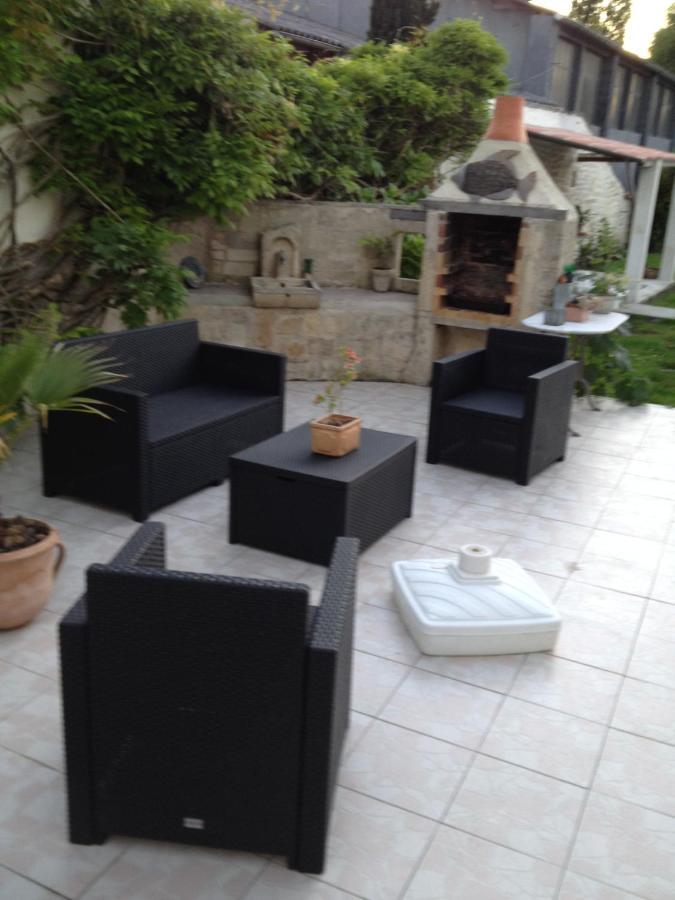 Studio Avec Piscine Privee Jardin Clos Et Wifi A Saint Jean D'Angely Dış mekan fotoğraf